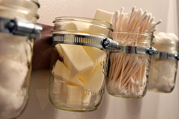 bathroom organizers - diy mason jar