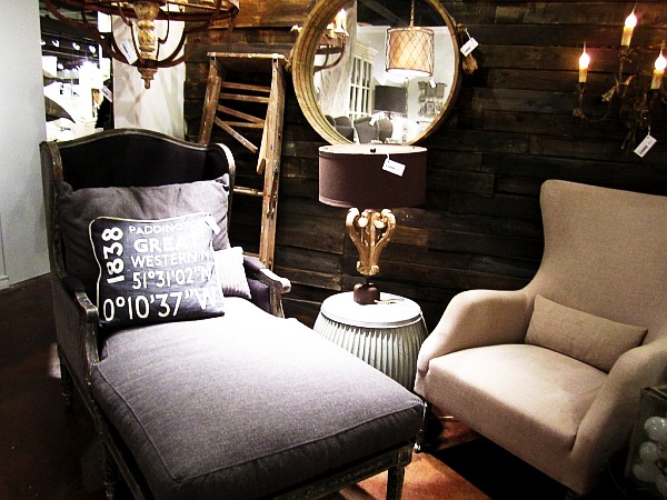 grey-chaise-lounge
