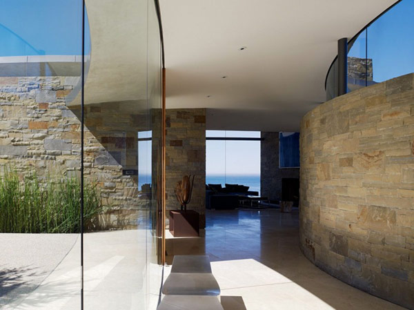 home perched on a cliff with ocean views 4 - entrance hallway