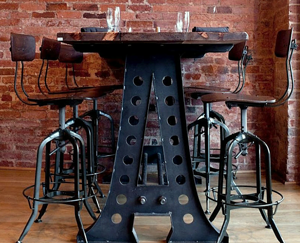 industrial-dining-table-metal-and-wood