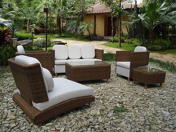 outdoor patio furniture