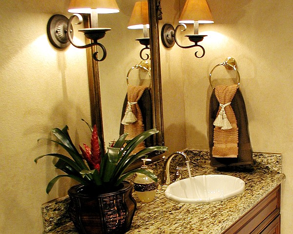 powder-room-remodeling-photos