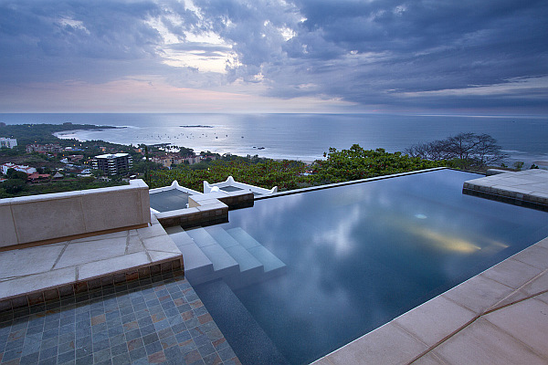 villa paraiso cliff pool views