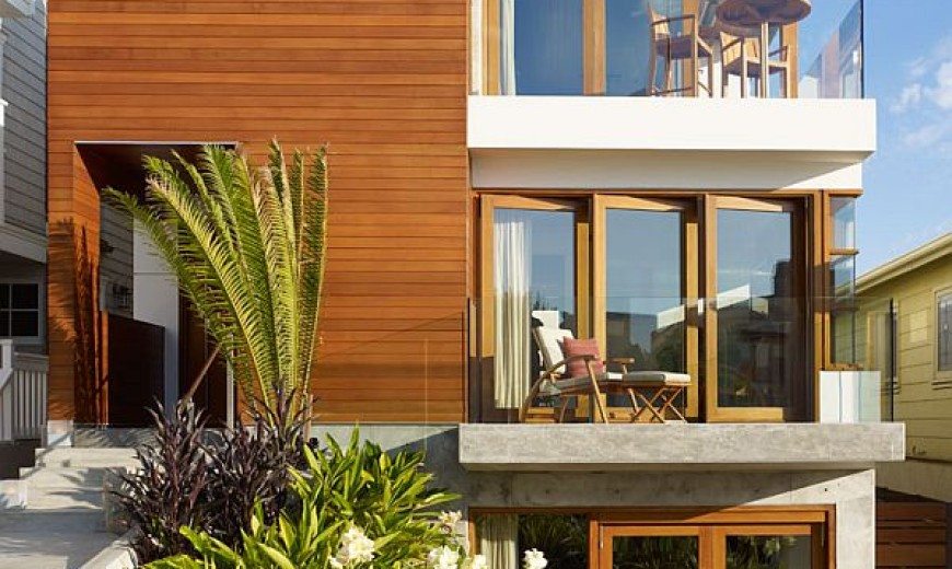Beach House in California Draws Inspiration From South East Asia