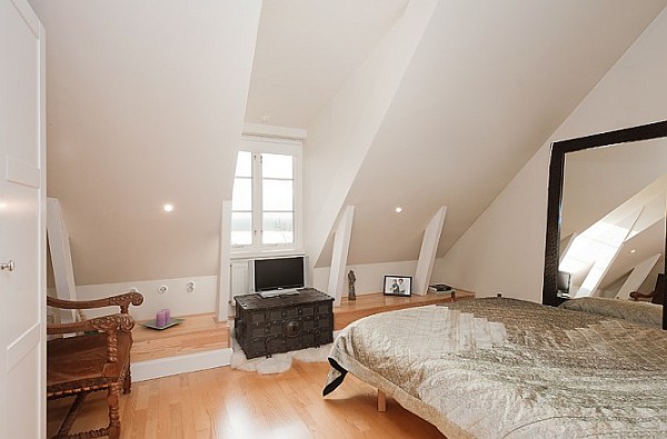 Attic Apartment Decoration 14 - white bedroom decoration