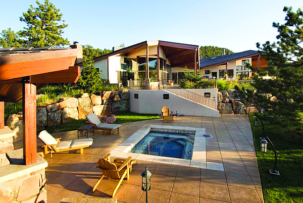 Colorado luxury villa in the mountains