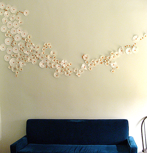 Thumb Tack Wall Art - Easy Art Project