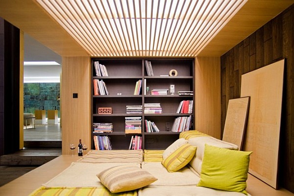 Industrial-Loft-Apartment-19-lounge-area-decor-ideas