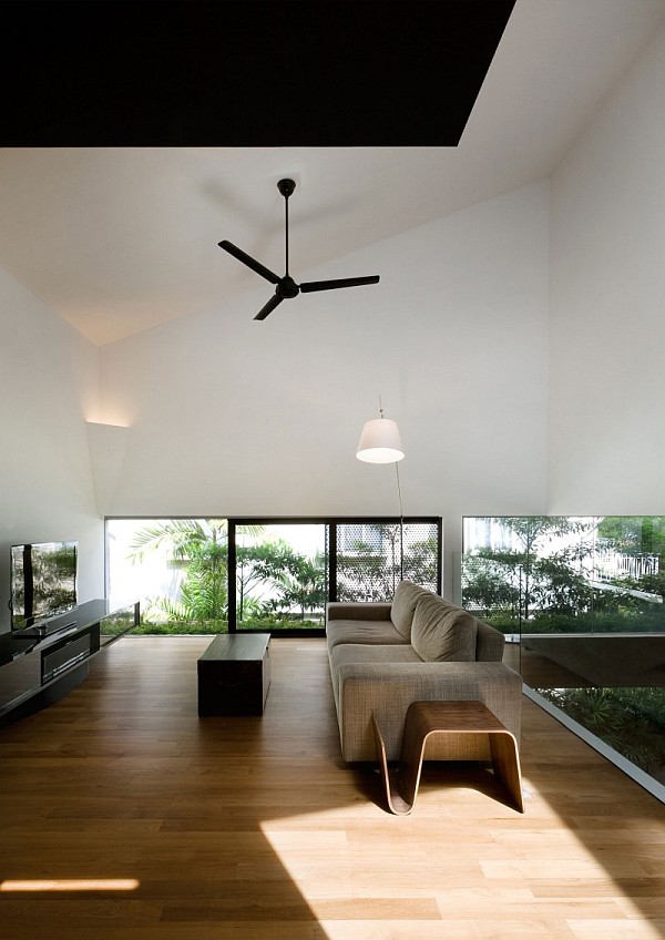 Maximum Garden House by Formwerkz Architects 3