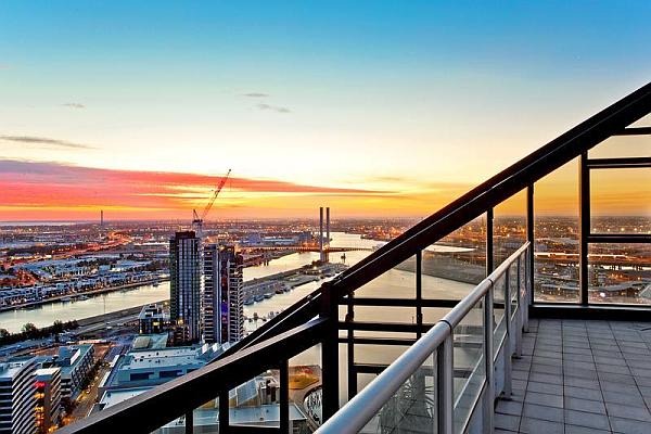 Victoria Point Penthouse - Docklands, Melbourne 2