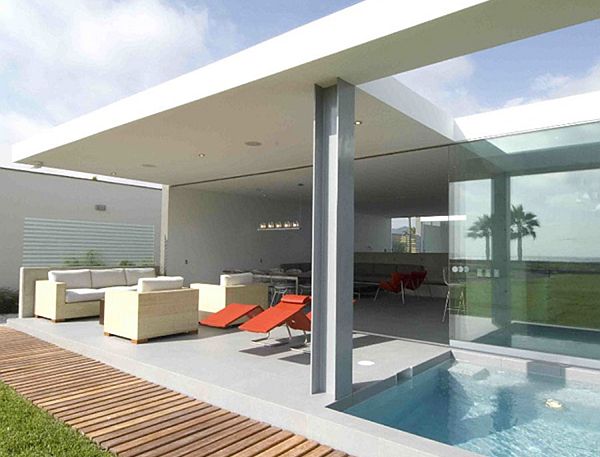 beach-house-patio-furniture-decor