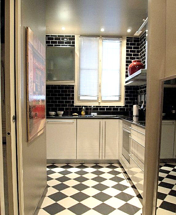 black and white bistro kitchen tile