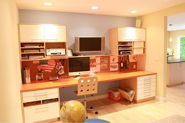 contemporary-kids-home-office-decor