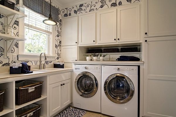 floral-wallpaper-laundry-room-with-laundry-sorter-baskets