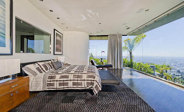 modern-interiors-with-amazing-views-7