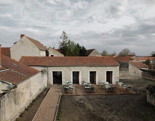 old barn transformation renovation - restaurant charroux, france 1