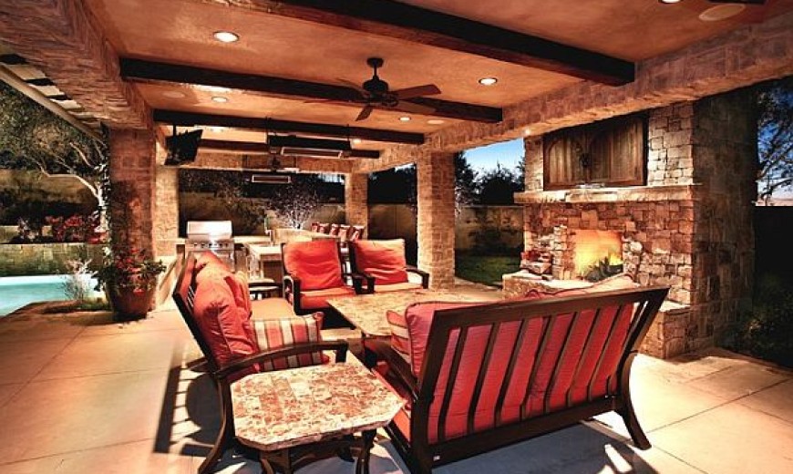 5 Ways to Revive Your Outdoor Space