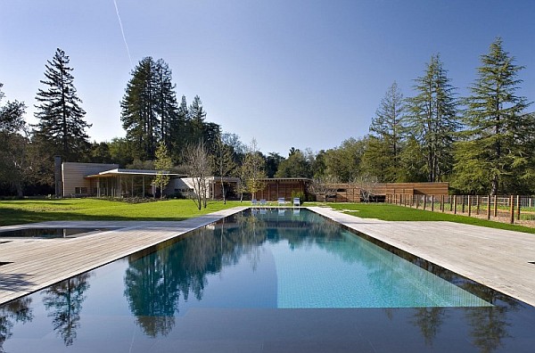 Creekside Residence 3 large sleek pool