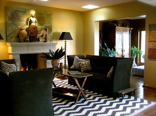 Eclectic-living-room-with-chevron-stripes-rug