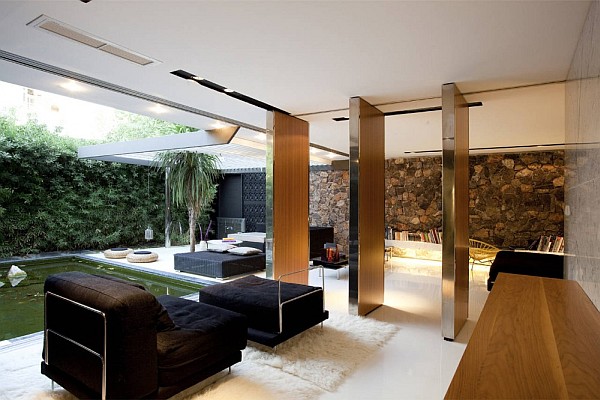 Luxury-Greek-Villa-modern-patio-furniture-with-fish-pond