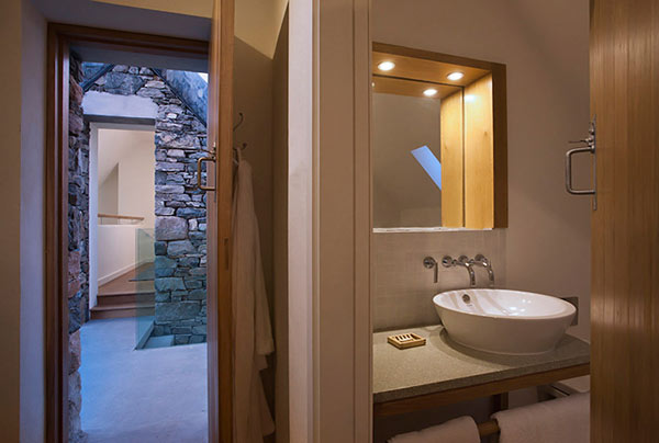 Modern Stone Hut - cottage bedroom