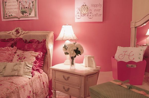 Pink girls room