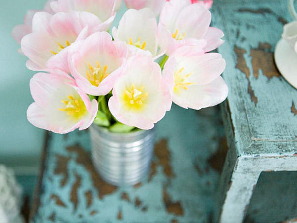 aluminum-can-bouquet