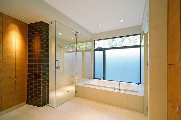 bright-bathroom-design-with-floor-tile