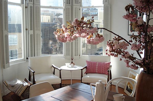 city apartment - decorating with pink blossoms