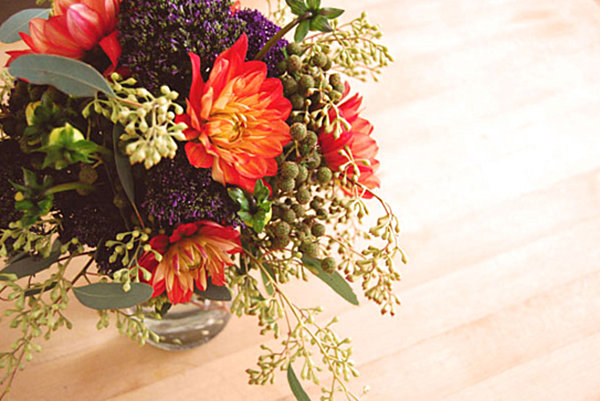 dahlia and trachelium floral arrangement