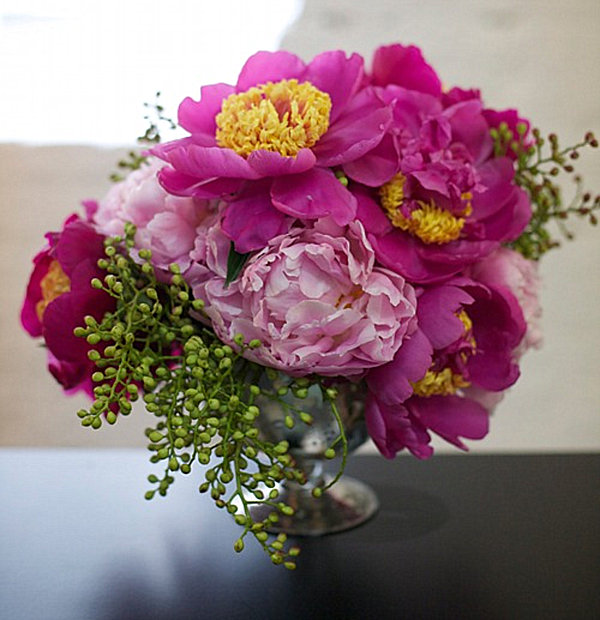 peony-flower-arrangement