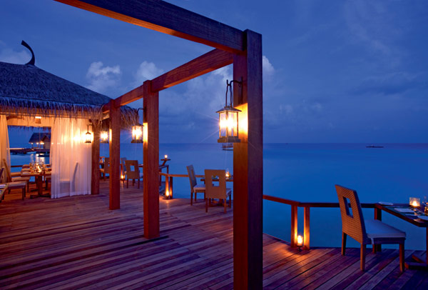 5-star Constance Moofushi Resort in Maldives 13