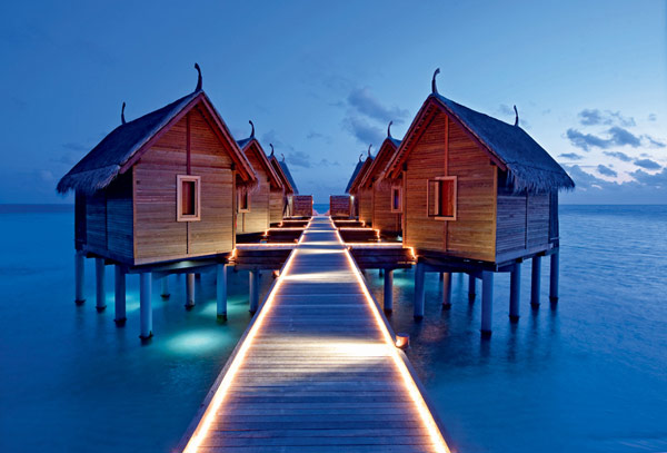 5-star Constance Moofushi Resort in Maldives 14