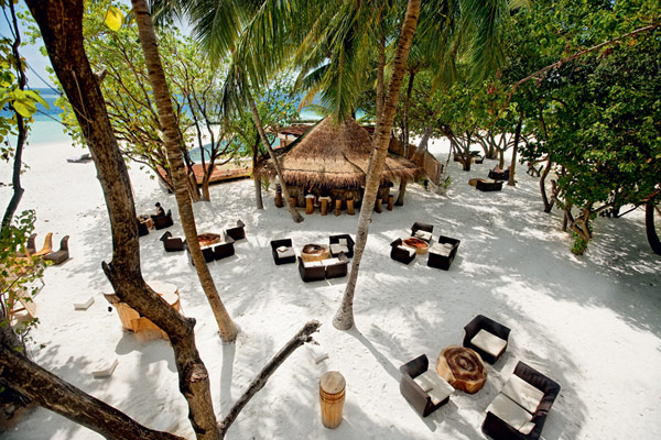 5-star Constance Moofushi Resort in Maldives 8