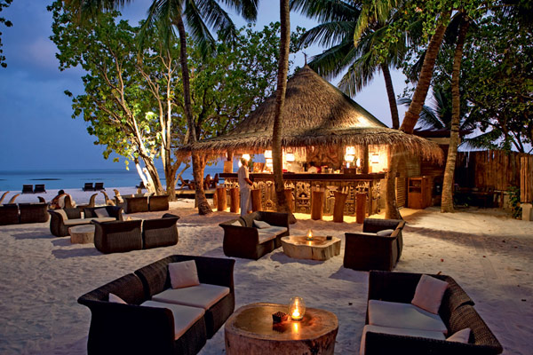 5-star Constance Moofushi Resort in Maldives 9