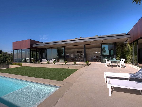 Contemporary Home in California - pool terrace