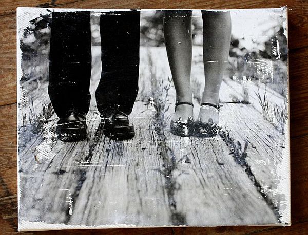 DIY-photo-gallery-canvas