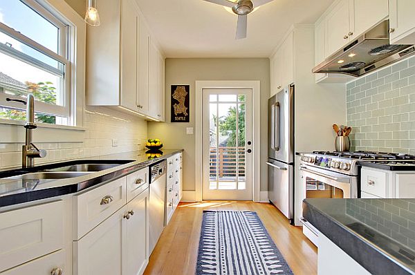 Functional-white-kitchen-with-a-traditional-design