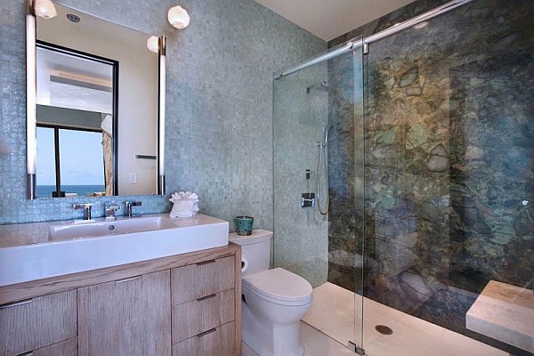 Luxury Beach House, Laguna Beach, California - modern bathroom tiles