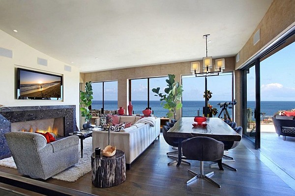 Luxury Beach House, Laguna Beach, California - ocean views living room