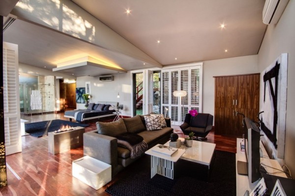 South-African-House-Remodeling-fancy-living-area-600x399