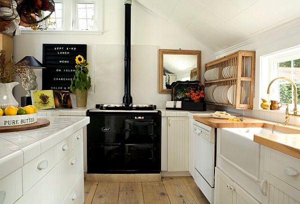 White farmhouse kitchen