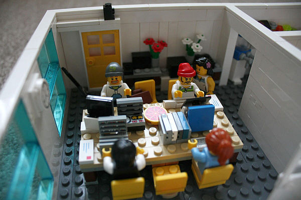 miniature Lego office - Yard Digital 1