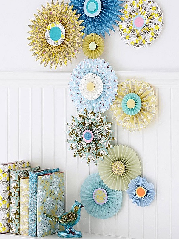 Craft Room Wall Art : Let It Shine Design: Sewing / Craft Room Decor.. Bare ... : This craft room shelving idea lets you conceal even the unruliest of messes.