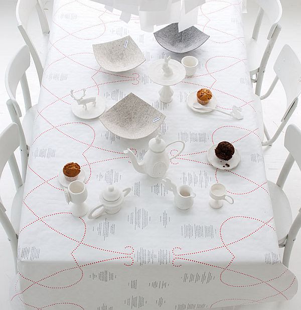 printed-paper-tablecloth