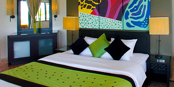Angsana Velavaru Maldives Resort - colorful bedroom decor