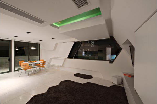 Dynamic-Urban-Home-white-interior-design