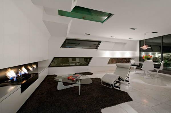 Dynamic-Urban-Home-white-minimalist-glossy-living-room