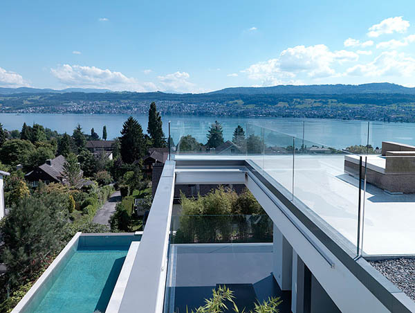 Glass Contemporary Feldbalz House - Lake views