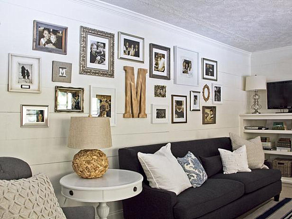 wall gallery of family pictures